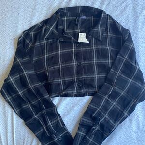 Cropped Plaid Long-Sleeve